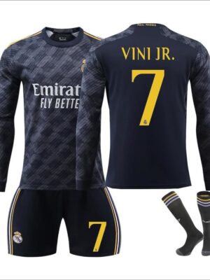 Custom Goalkeeper Kits Manufacturer | Ravine International